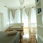 Appartement Astrolabon *